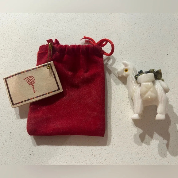 NWT Quartz Llama - Picture 3 of 11